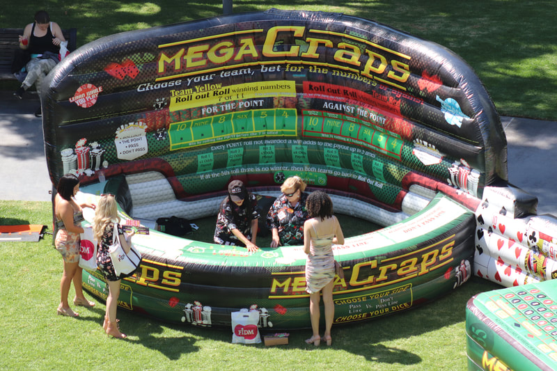 INFLATABLE PORTABLE CASINO CRAPS TABLE